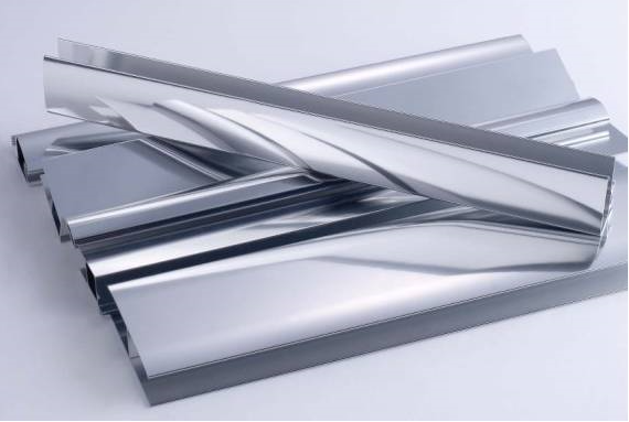 Aluminum Foil: Shining Light on a Multifunctional Mainstay